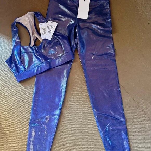 Heroine Sport Blue Sports Bra and Leggings Set - Picture 1 of 1